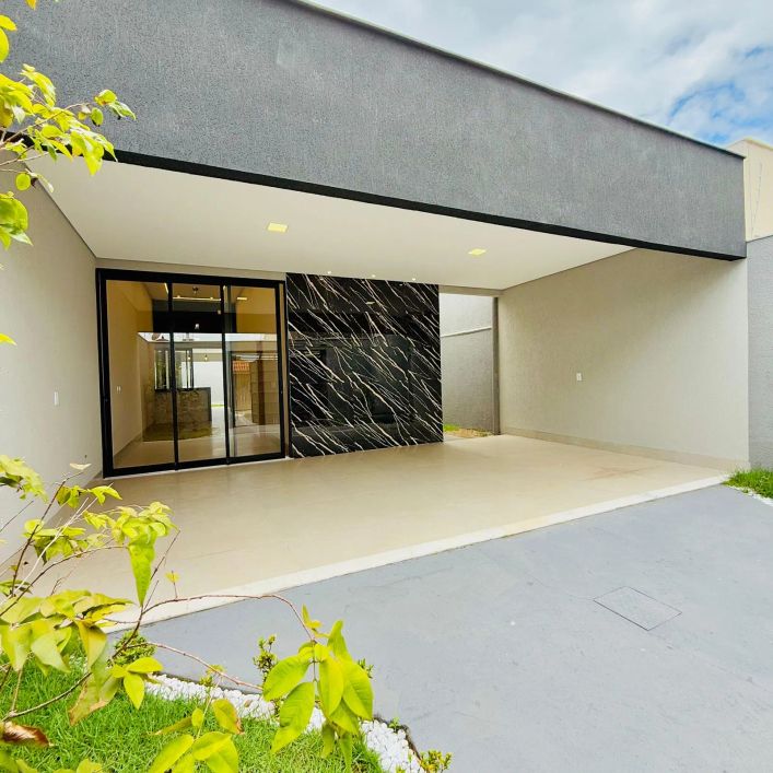 Casa nova com Piscina 03 quartos próximo ao Bretas do Canedo-Go