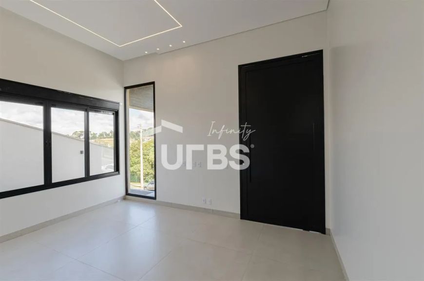 VENDO CASA NO JARDINS BOLONHA - 225m2