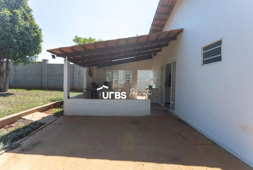 Estância Vargem Bonita - Chácara 3 quartos, sendo 1 suíte