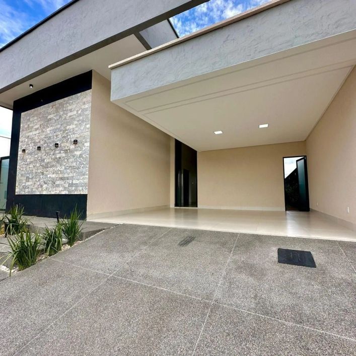 CASA TERRA LINDA EM CONDOMÍNIO DE ALTO PADRÃO