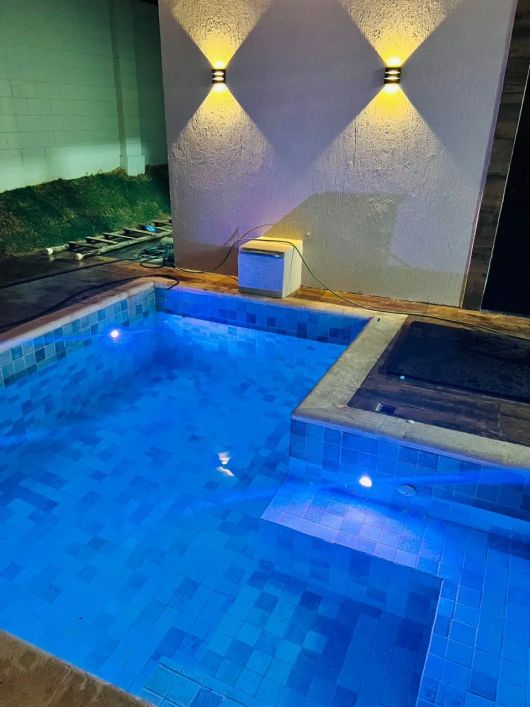 Casa Terras Alpha I Casa em Condomínio com 3 Quarto(s) e 3 banheiro(s) à Venda, 164.63 por R$ 880.00