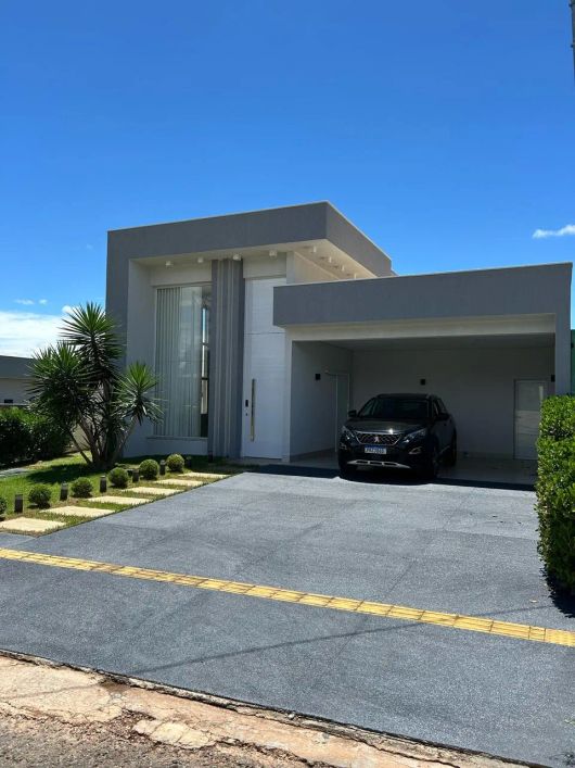 casa em condomínio fechado, 3 suítes, móveis planejados