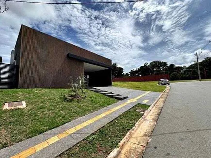 Jardins Bolonha - Casa 3 Suítes à venda no Condomínio fechado Jardins Bolonha em Senador Canedo / GO