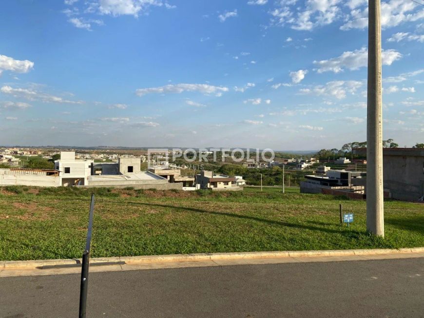 Terreno à venda, 360 m² por R$ 350.000,00 - Jardins Nápoles - Senador Canedo/GO