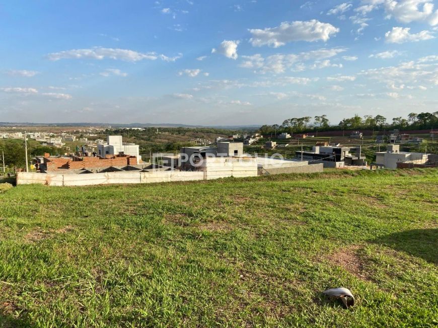Terreno à venda, 360 m² por R$ 350.000,00 - Jardins Nápoles - Senador Canedo/GO