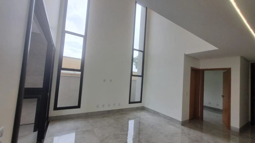 Casa em Residencial Vale Verde, Senador Canedo -Go