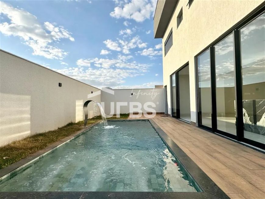 Jardins Capri - Casa de Condomínio 4 quartos, sendo 3 suítes