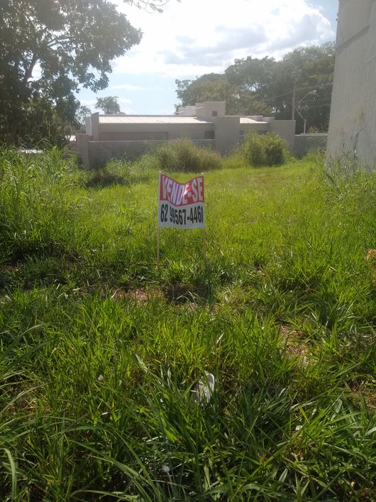 Lote/Terreno para venda possui 253 metros quadrados