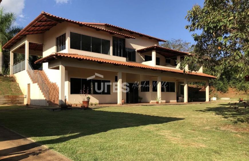 Alto da Boa Vista - Chácara 3 quartos, sendo 1 suíte