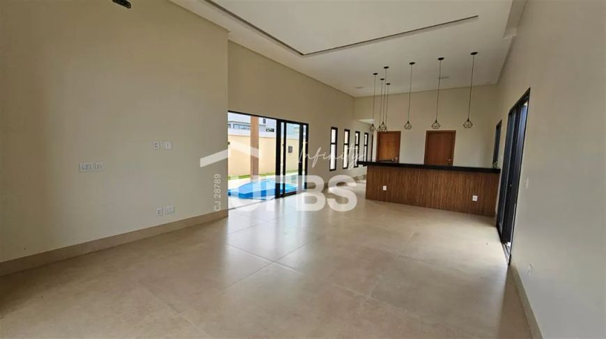 Casa Térrea em condominio fechado - Terras alpha 1
