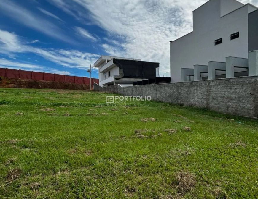 Terreno à venda, 300 m² por R$ 279.000,00 - Jardins Barcelona - Senador Canedo/GO
