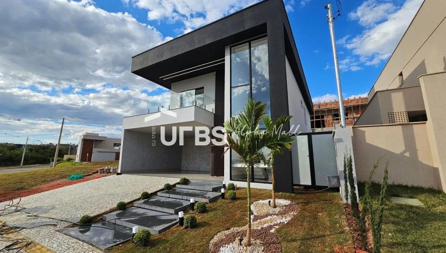 Sobrado para venda tem 223 metros quadrados com 4 quartos em Jardins Bolonha - Senador Canedo - GO