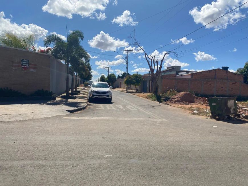 terreno para venda tem 362 metros quadrados em Residencial Paraíso II - Senador Canedo - GO