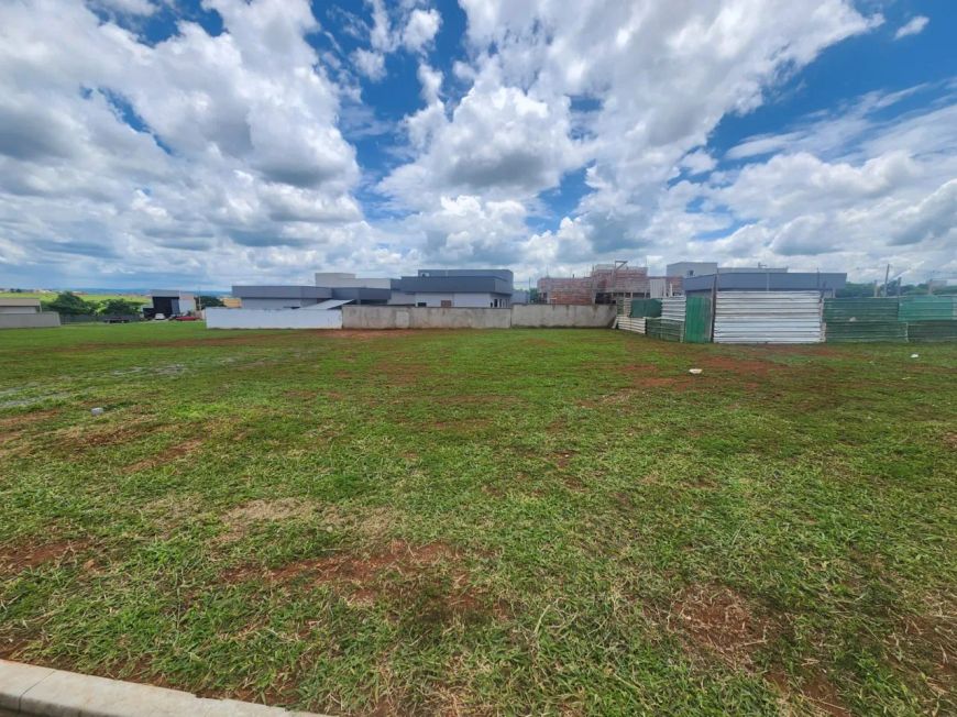 Lote à venda no Setor Senador Canedo - Terras Alph