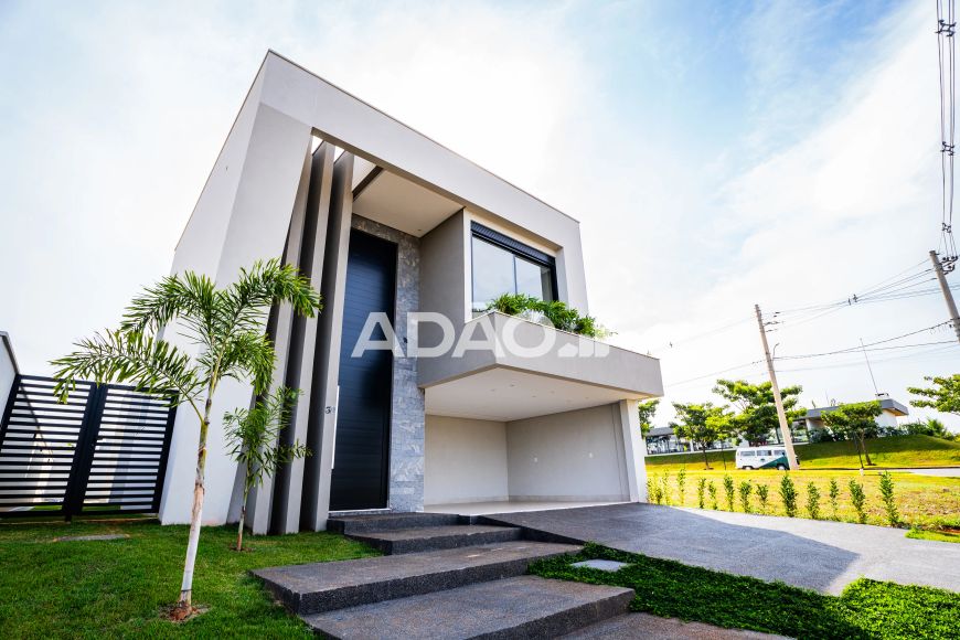 O Sobrado de maior requinte de 4 suítes Terra's Alpha 1 em Senador Canedo Casa em Condomínio com 4 Q