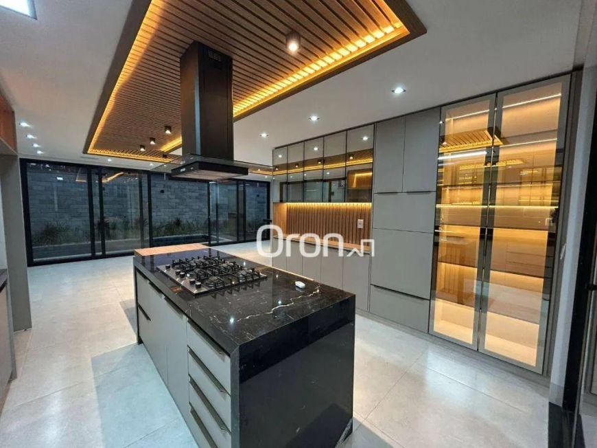 Casa à venda, 232 m² por R$ 1.790.000,00 - Jardins Porto - Senador Canedo/GO