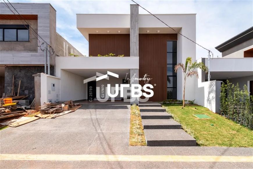 Jardins Capri - Casa de Condomínio 4 quartos, sendo 4 suítes
