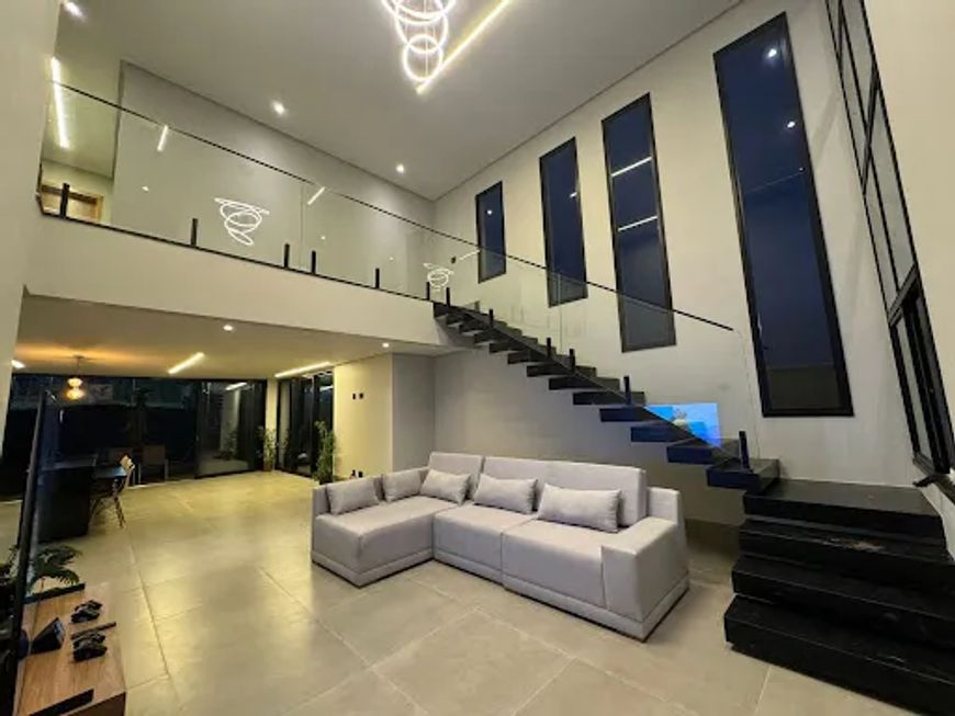 Casa com 3 dormitórios à venda, 215 m² por R$ 1.785.000,00 - Jardins Capri - Senador Canedo/GO