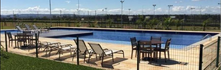 Terras Alpha com 300 metros quadrados de lote