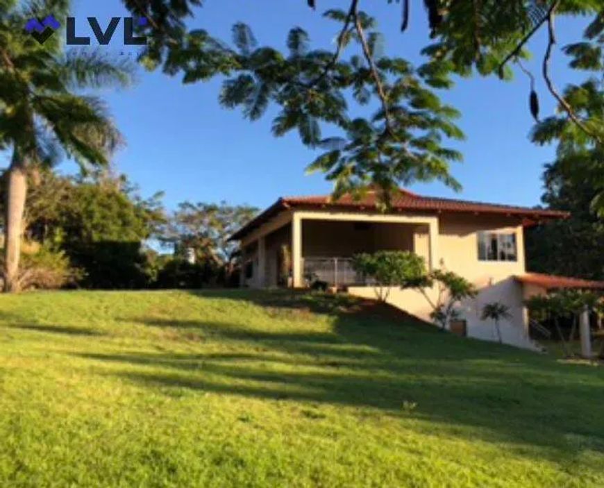 CASA NO COND. ALTO DA BOA VISTA - SENADOR CANEDO