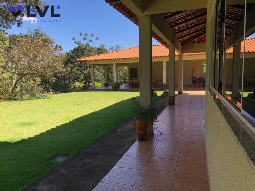 CASA NO COND. ALTO DA BOA VISTA - SENADOR CANEDO