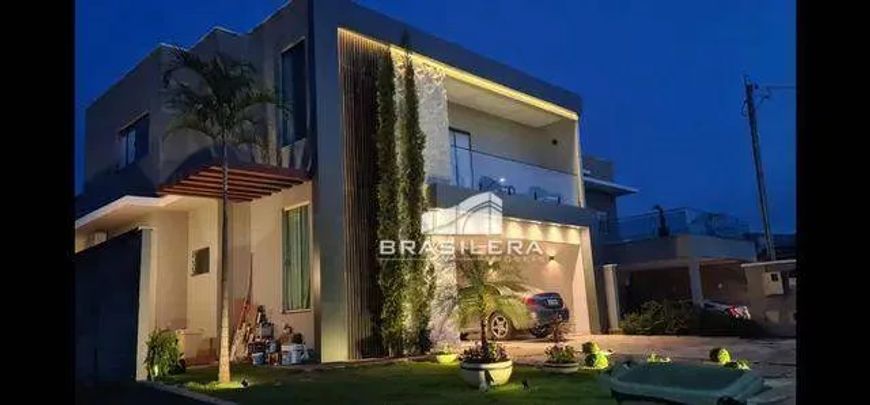 Sobrado com 5 dormitórios à venda, 310 m² por R$ 2.200.000 - 1352 - Senador Canedo/GO