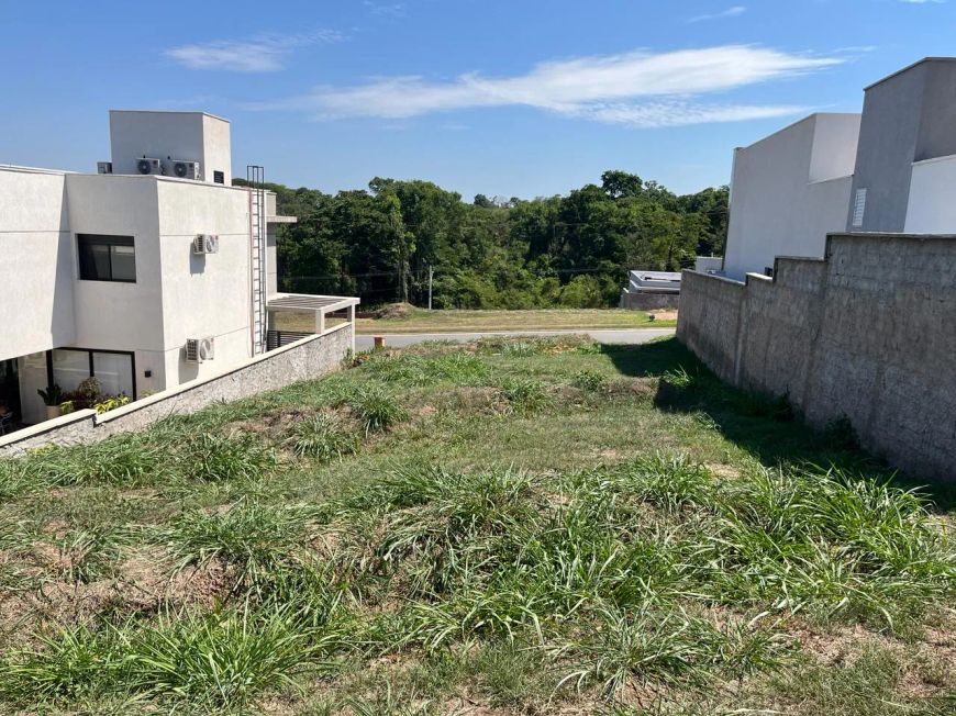 Ágio de lote nos Jardins Barcelona Lote à Venda, 300 por R$ 335.000 no setor Jardins Barcelona VN183