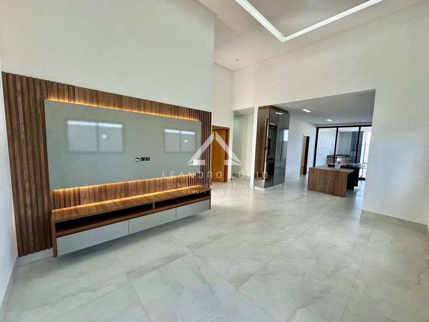 Casa à venda com Armários e Eletrodomésticos, Jardins Nápoles, Senador Canedo, GO