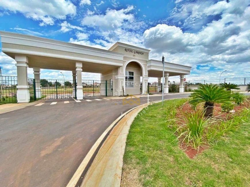 TERRENO DE 333,30 M² À VENDA NO CONDOMÍNIO ROYAL GARDEN EM PAULÍNIA/SP