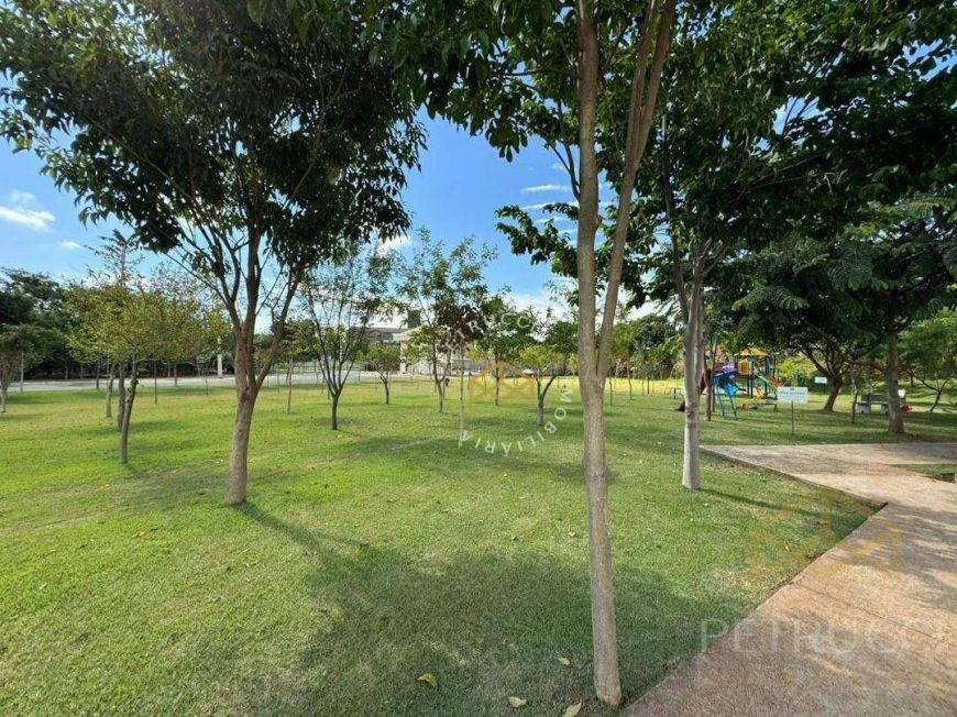 TERRENO DE 333,30 M² À VENDA NO CONDOMÍNIO ROYAL GARDEN EM PAULÍNIA/SP