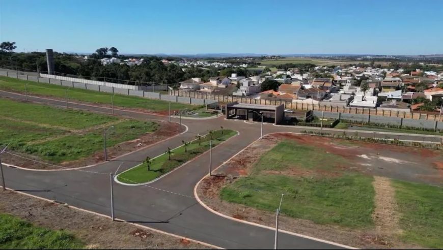 Terreno à venda em Paulínia, Vila Monte Alegre, com 370 m², Green Ville