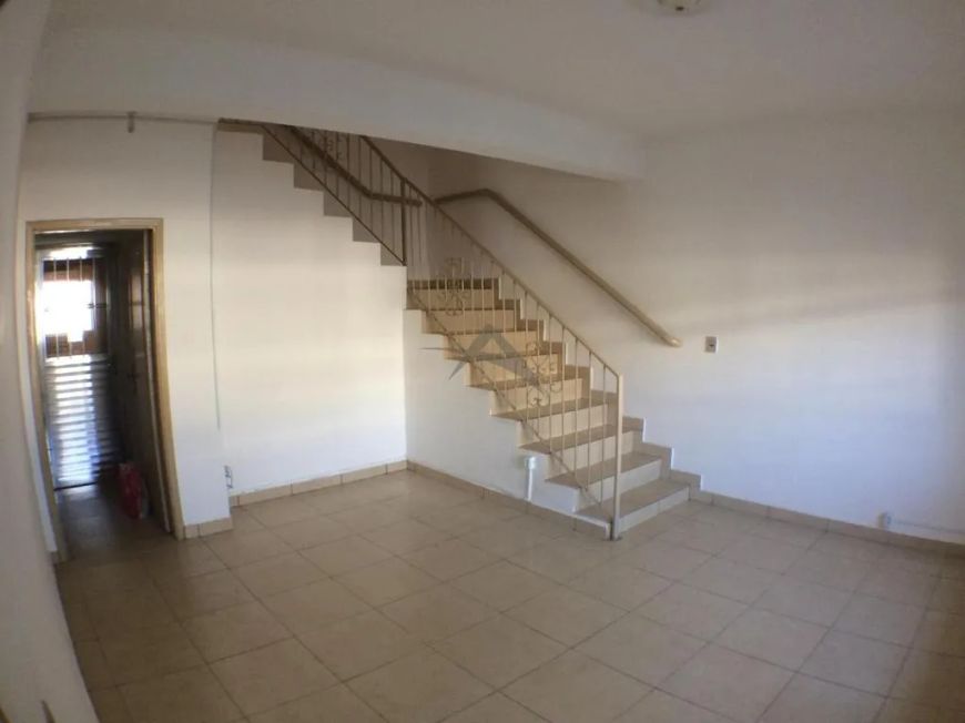 Casa à venda em Paulínia, Jardim de Itapoan, com 5 quartos, com 244 m²