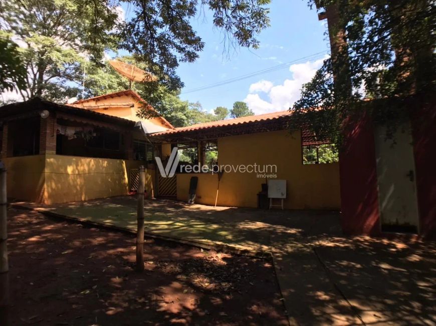 Terreno a venda no bairro Santa Terezinha em Paulinia.