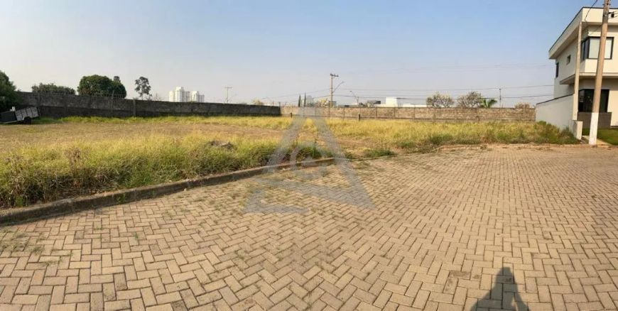 Terreno à venda em Paulínia, Nossa Senhora Aparecida, com 900 m², Condomínio Residencial Alemac