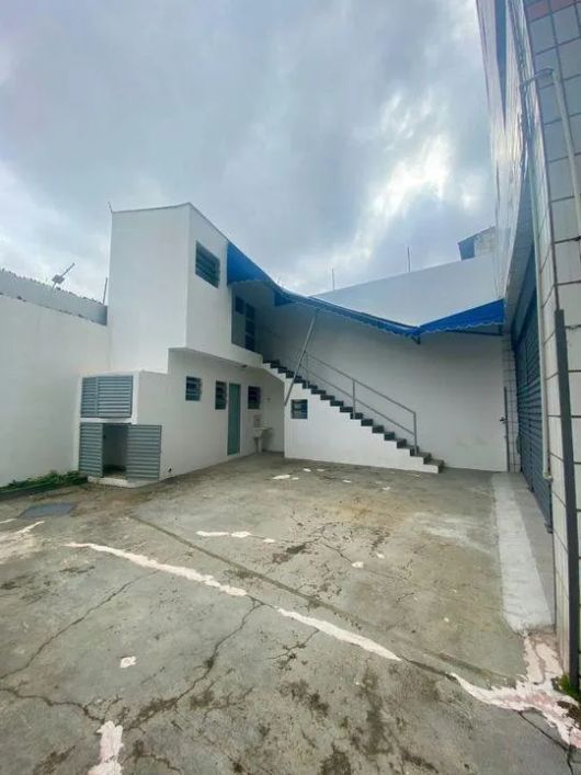 Prédio para Venda em São Paulo, Vila Guarani (Z Sul), 13 banheiros