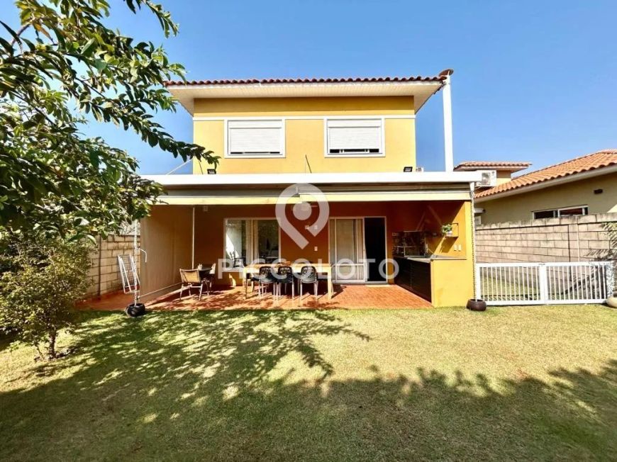 Sobrado à venda em Paulínia, Betel, com 3 suítes, com 135.34 m²