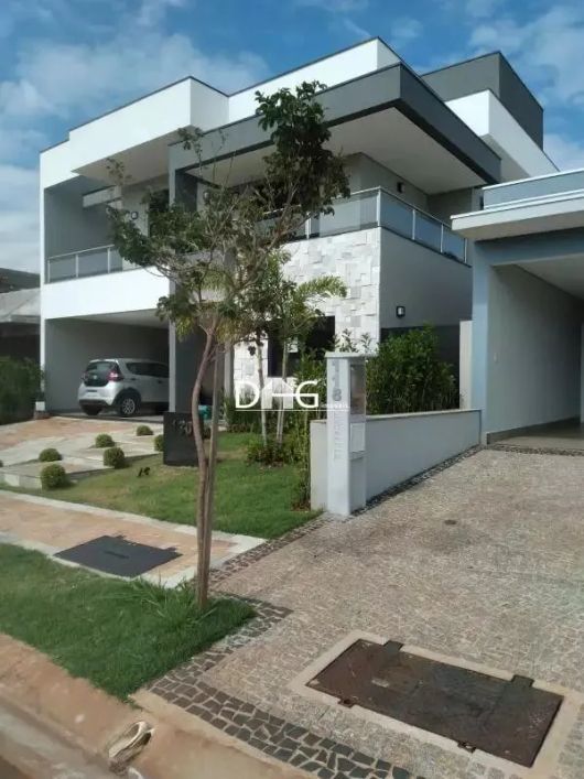 Casa à venda, 4 quartos, 4 suítes, 4 vagas, Residencial Royal Garden - Paulínia/SP