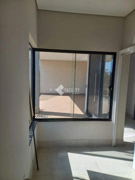 Casa de Alto padrão em condomínio fechado em Paulinia