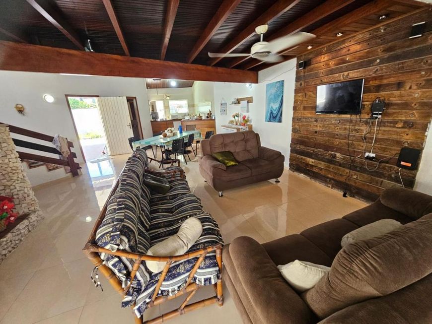 Casa para venda tem 233 metros quadrados com 3 quartos em Cibratel - Itanhaém - SP
