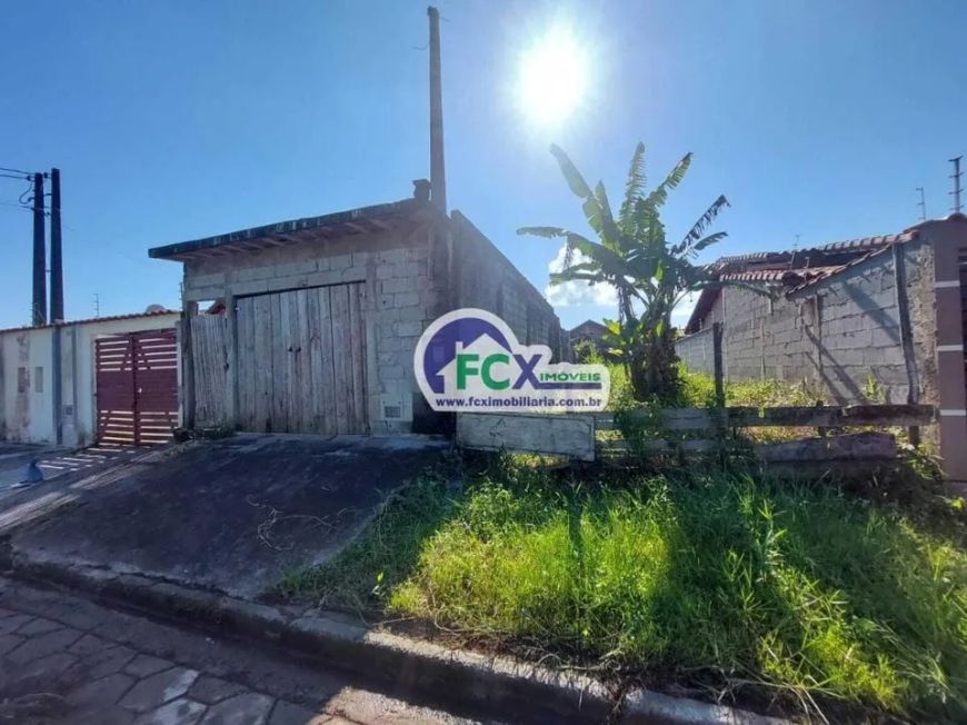 Terreno à Venda no Bairro Nova Itanhaém, Itanhaém/SP.