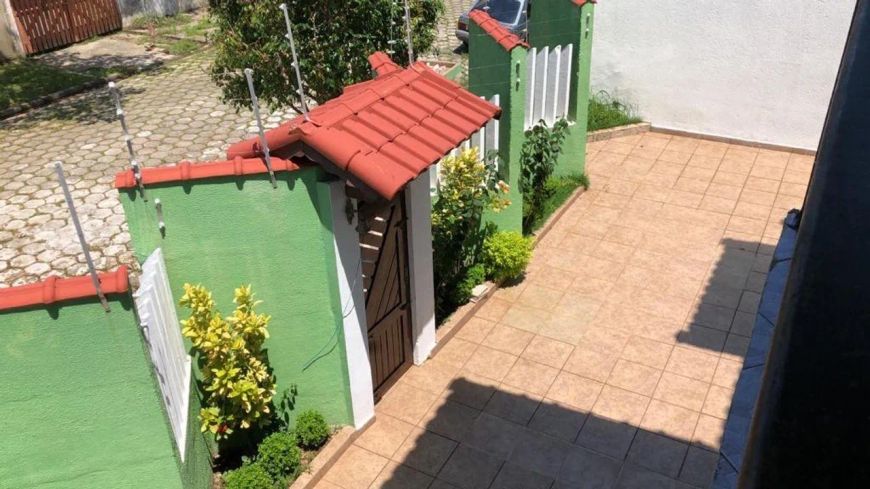 Casa com Piscina no Parque Augustos em Itanhaém - 2004
