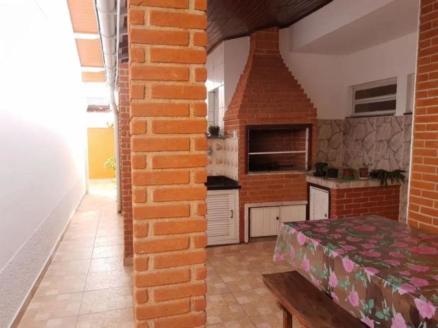 Casa no bairro Belas Artes em Itanhaém SP.