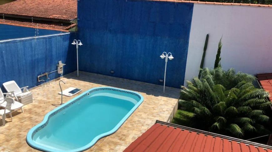 Sobrado à Venda no Bairro Parque Augustos - Itanhaém/SP.