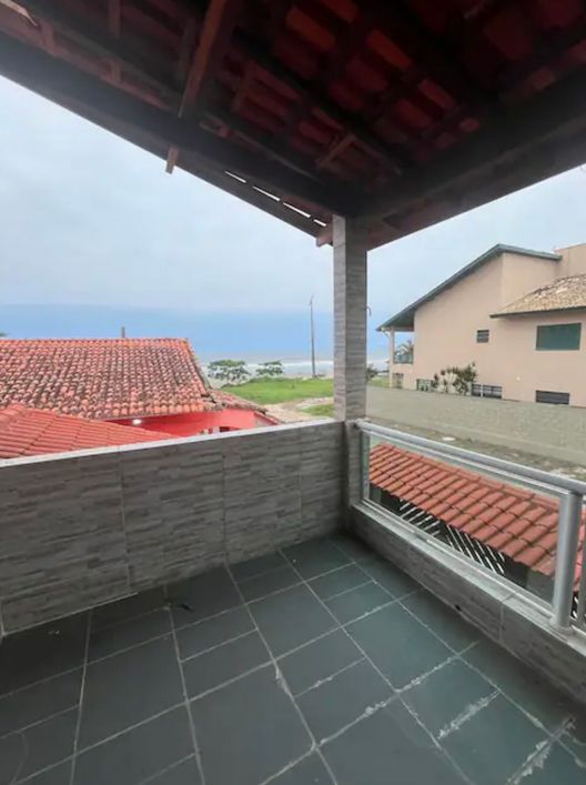 Sobrado ao pé da areia -Jardim Suarão - Itanhaém - SP
