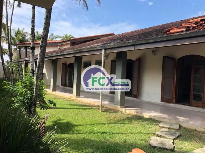 Casa à Venda no Cibratel 2 - Itanhaém/SP.
