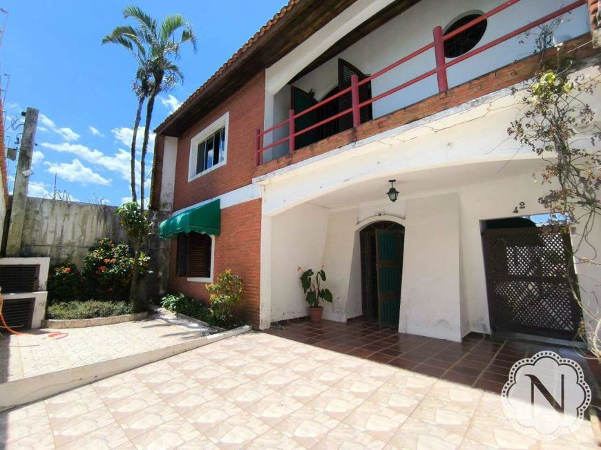 Casa à venda com 5 quartos no bairro Cibratel