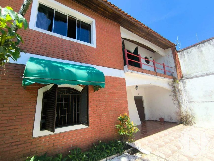Casa à venda com 5 quartos no bairro Cibratel