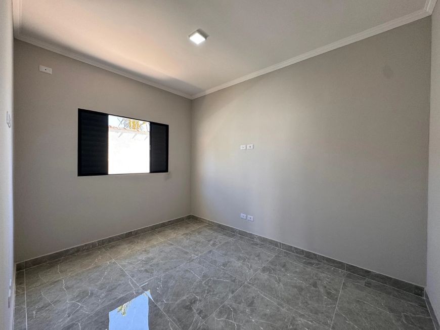 Imóvel para venda com 110 metros quadrados com 3 quartos em Califórnia - Itanhaém - SP