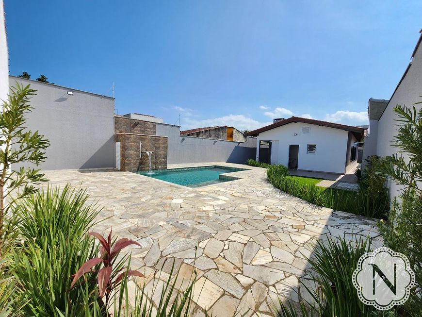 Casa à venda com 3 quartos no bairro Praia dos Sonhos