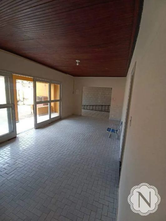 Casa à venda com 4 quartos no bairro Bopiranga